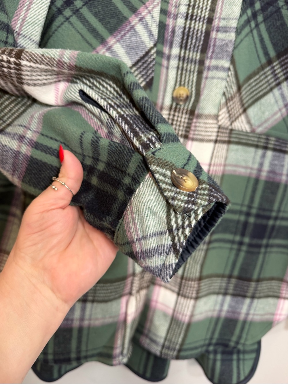 SO green navy thick flannel shacket size large - Picture 3 of 4